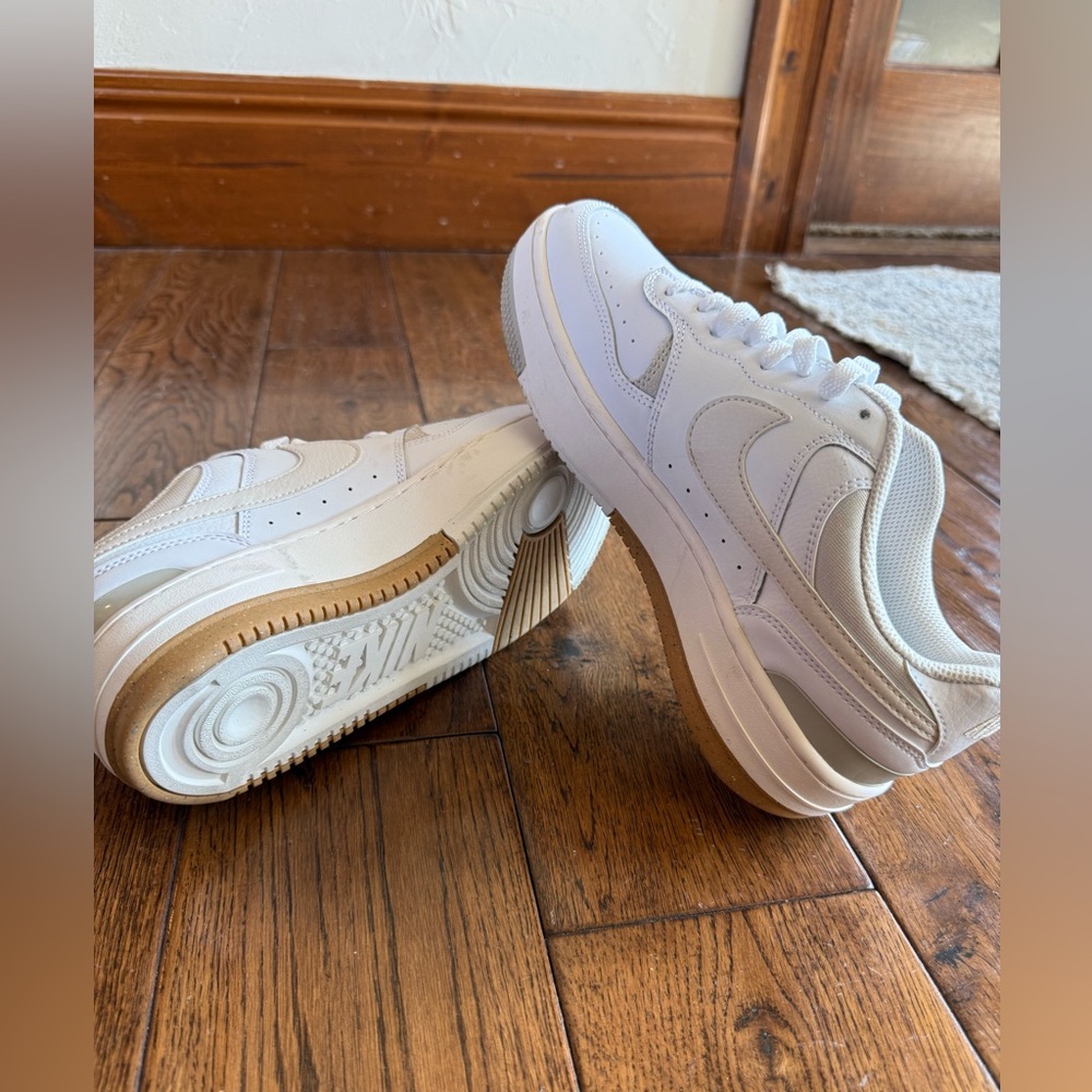 NEW Nike Gamma Force Women's Shoes - Picture 13 of 14